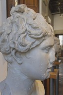 Female head in the style of Pergamum