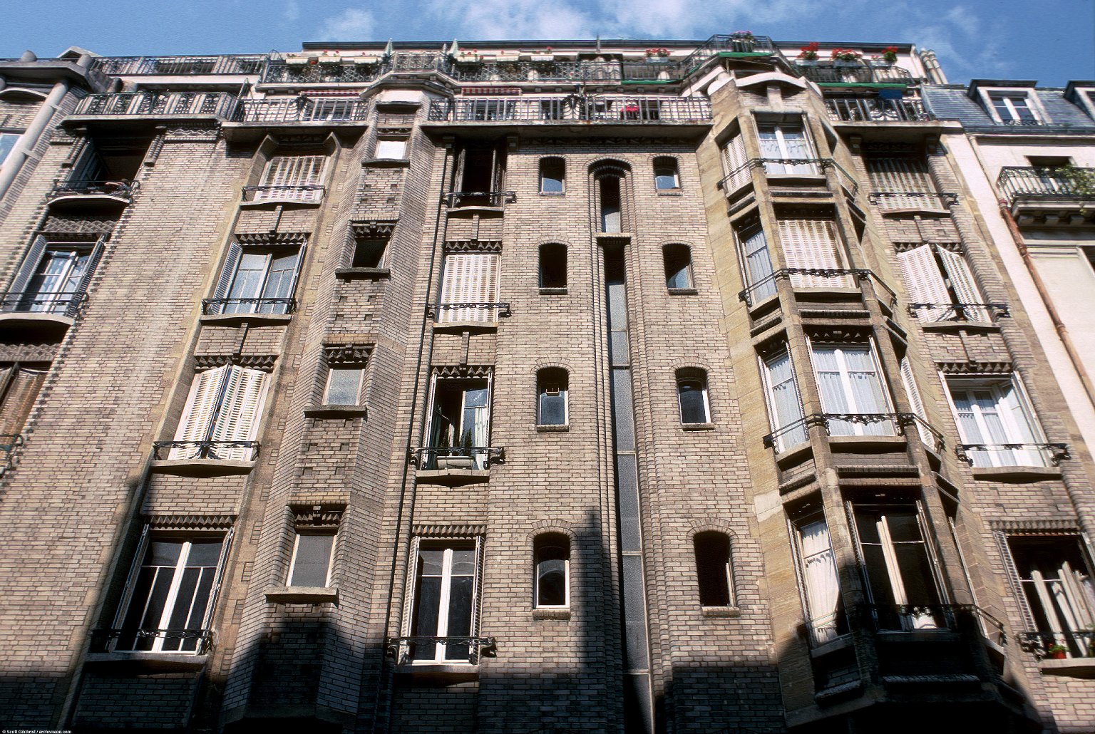 Apartment Building, rue Greuze