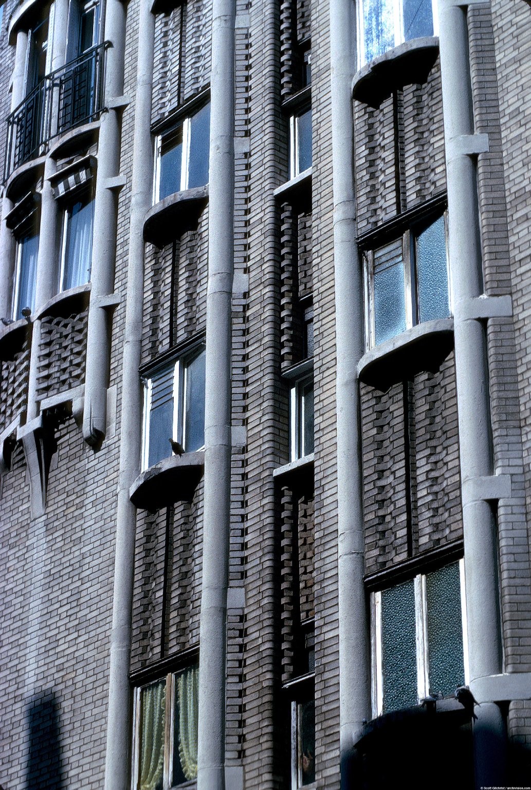 Apartment Building, rue Greuze